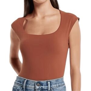 Express Body Contour High Compression Scoop Neck Cap Sleeve Bodysuit